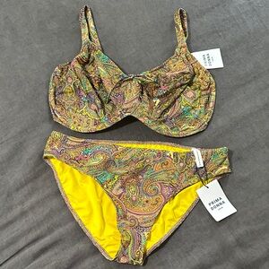 NWT PrimaDonna Sakaru Paisley Print Bikini Set - Multicolor